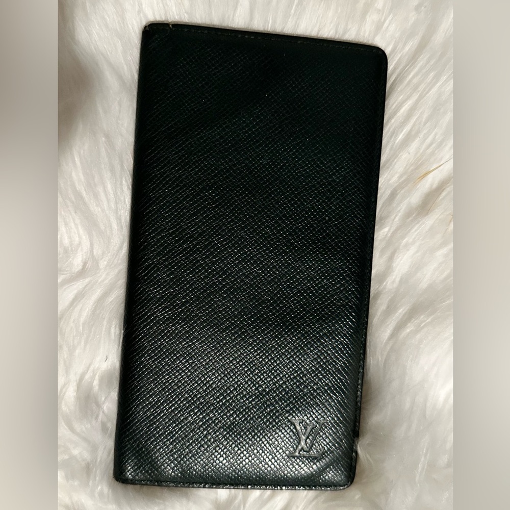 Louis Vuitton Epi  Wallet
